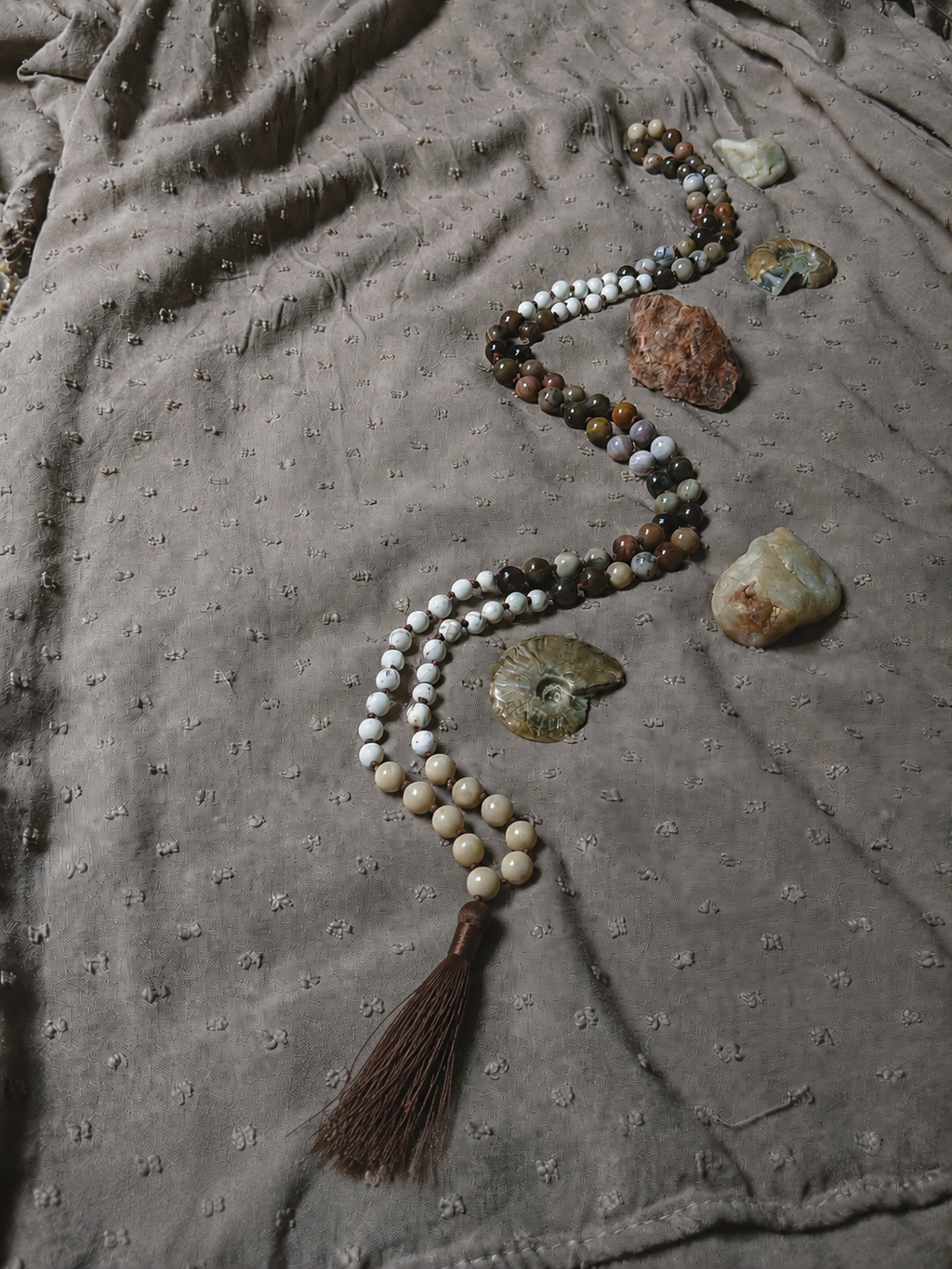 agate trail mala